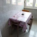 With A Parking Space - 13242 זאדאר