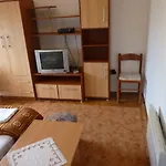 דירה With A Parking Space - 13242 זאדאר
