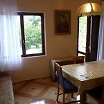 דירה With A Parking Space - 13242 זאדאר